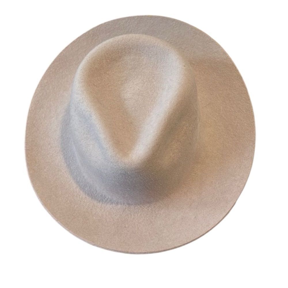 NWOT Buck Brook Alpaca hat never worn